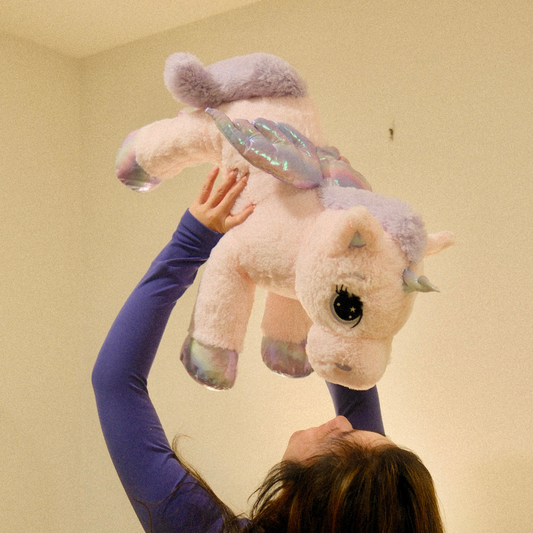 60cm Giant Unicorn Plush Toy - Elosie